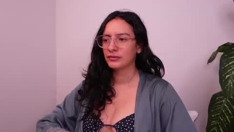 Snapshot of miaportman chatting on 6, 7, 2026 MIAPORTMANN online show from 6, 7, 2026