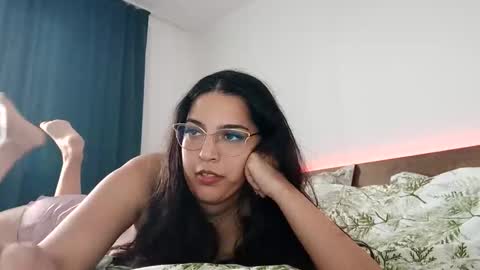miareys online show from 15, 10, 2025