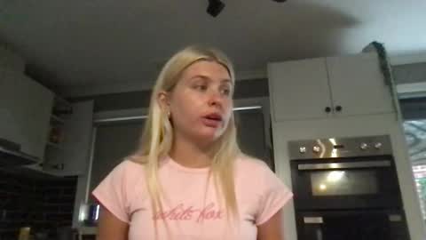 mia online show from 6, 1, 2025