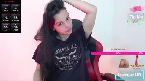 miarobinn_ online show from 12, 11, 2025