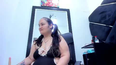 MiaRouse online show from 9, 5, 2026