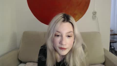 Snapshot of miashibari chatting on 3, 10, 2025 Mia online show from 3, 10, 2025