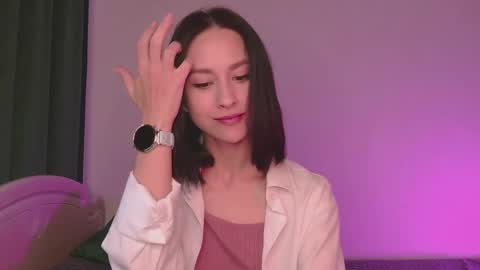 Mia online show from 16, 9, 2025