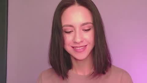 Mia online show from 24, 9, 2025