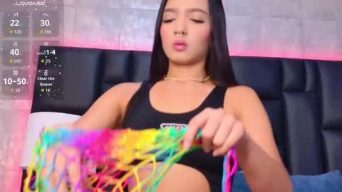 Mia Sweetth online show from 17, 10, 2025