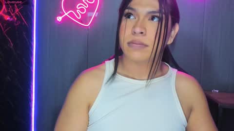 Miaa valentinaaa online show from 20, 12, 2024