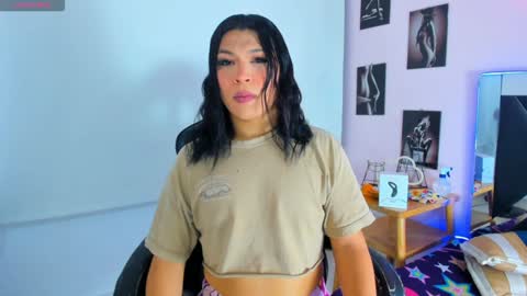 Miaa valentinaaa online show from 27, 1, 2025