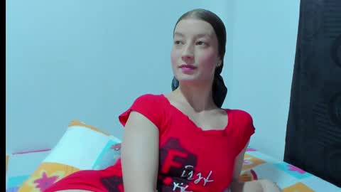  Chloe  online show from 17, 5, 2026
