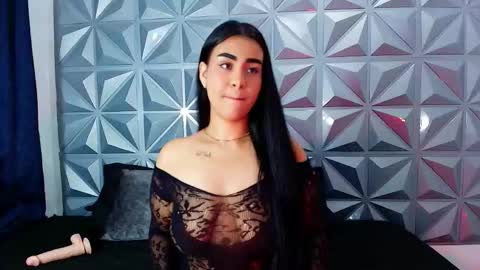 Snapshot of miawhithee chatting on 28, 3, 2026 Ma Whithe online show from 28, 3, 2026