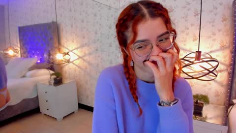 Mia winx  online show from 30, 1, 2025