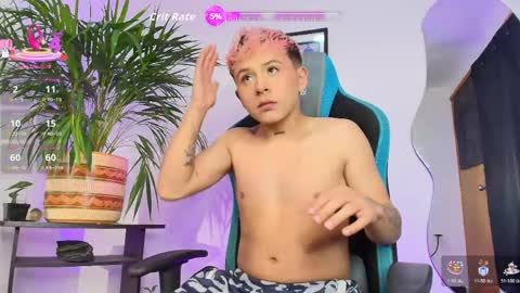 Snapshot of michaeel_lopez chatting on 26, 4, 2026 Maicol online show from 26, 4, 2026