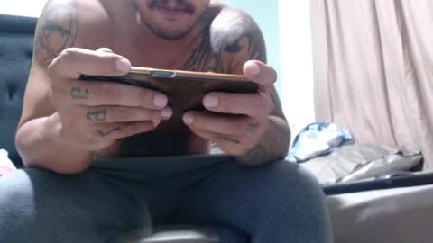 Michael Daviss online show from 21, 10, 2025