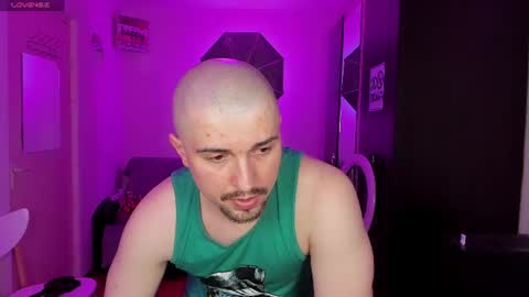 Snapshot of michael_wolfborn chatting on 6, 7, 2026 Michael online show from 6, 7, 2026