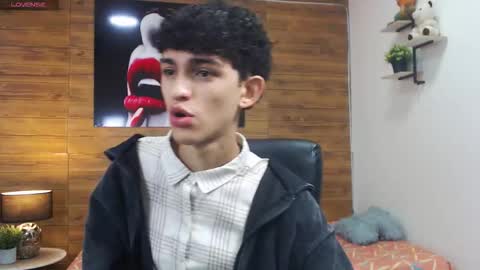 michaelkoiv online show from 22, 3, 2026