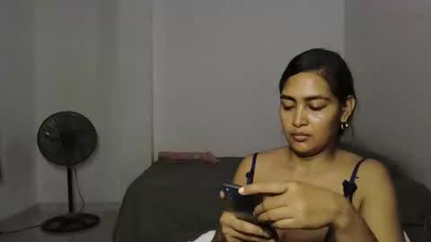 Snapshot of micheldelatorre69 chatting on 5, 2, 2026 MichelandDavid online show from 5, 2, 2026