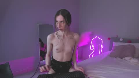 Snapshot of michele_mack chatting on 4, 3, 2025 michele_mack online show from 4, 3, 2025