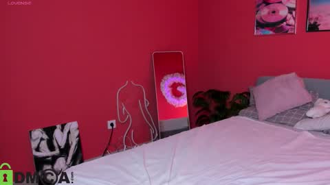 Snapshot of michele_mack chatting on 5, 10, 2025 michele_mack online show from 5, 10, 2025