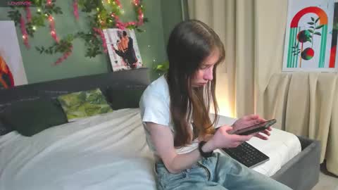 Snapshot of michele_mack chatting on 15, 1, 2026 michele_mack online show from 15, 1, 2026