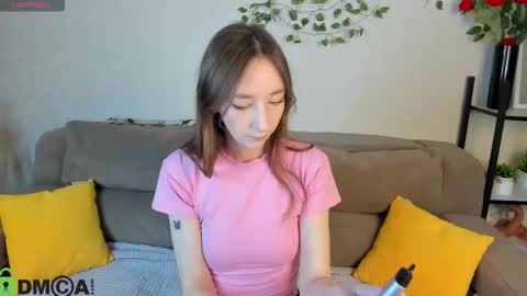 Snapshot of michelle__allen chatting on 2, 11, 2025 Michelle online show from 2, 11, 2025