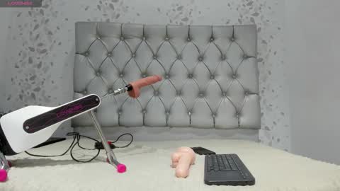 michelle perla online show from 8, 10, 2025