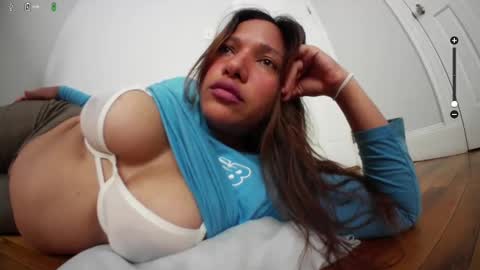 Snapshot of michelle_sex_hard chatting on 10, 10, 2025 Anne Michelle online show from 10, 10, 2025
