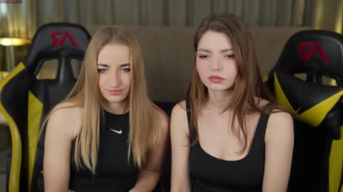 Snapshot of michelleinlove4u chatting on 26, 2, 2025 Michelle online show from 26, 2, 2025