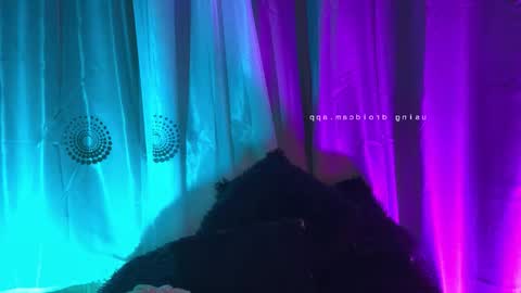 michellepetitte online show from 4, 2, 2026