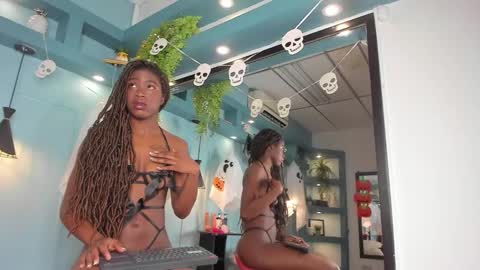 michellepose online show from 27, 10, 2025