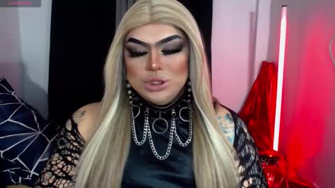 Michelle online show from 25, 11, 2025