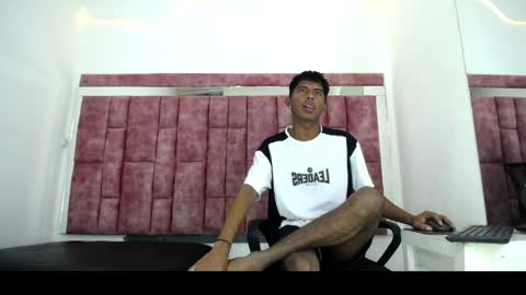 Mick storm online show from 7, 4, 2026