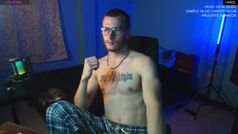 Snapshot of mickey_pict chatting on 5, 2, 2025 Mickey online show from 5, 2, 2025