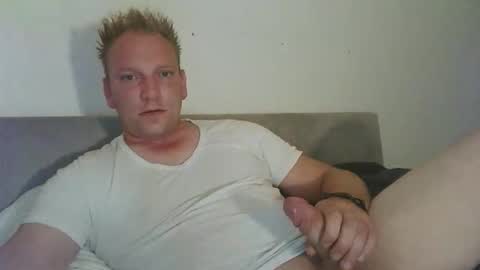 mickkxl online show from 29, 9, 2025