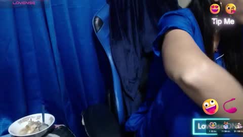 Snapshot of miculohot chatting on 1, 2, 2026 vanesa sexy online show from 1, 2, 2026