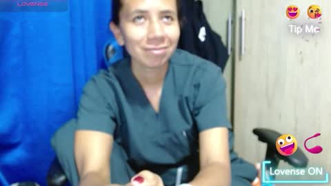 Snapshot of miculohot chatting on 8, 2, 2026 vanesa sexy online show from 8, 2, 2026