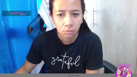 Snapshot of miculohot chatting on 16, 3, 2026 vanesa sexy online show from 16, 3, 2026