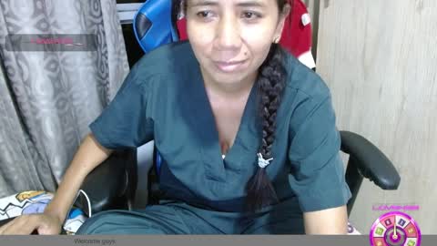 Snapshot of miculohot chatting on 11, 4, 2026 vanesa sexy online show from 11, 4, 2026