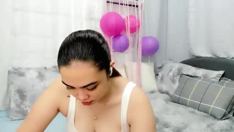 Snapshot of midnightbunny_ chatting on 8, 10, 2025 Bunny 3 online show from 8, 10, 2025