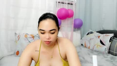 Snapshot of midnightbunny_ chatting on 13, 11, 2025 Bunny 3 online show from 13, 11, 2025