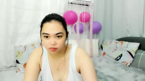 Snapshot of midnightbunny_ chatting on 19, 11, 2025 Bunny 3 online show from 19, 11, 2025