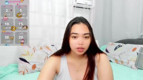 Snapshot of midnightbunny_ chatting on 3, 2, 2026 Bunny 3 online show from 3, 2, 2026