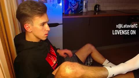 Snapshot of midnighter__ chatting on 29, 10, 2025 Alexey or just Alex online show from 29, 10, 2025