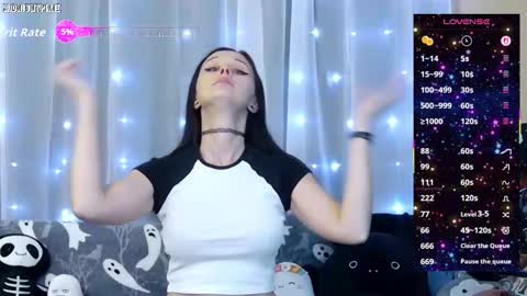 Snapshot of midnightpixie chatting on 11, 11, 2025 Jenna Talia online show from 11, 11, 2025