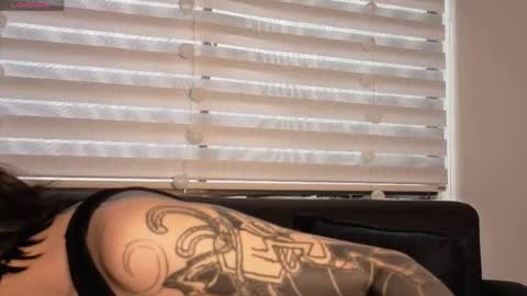 midori__san online show from 12, 5, 2026