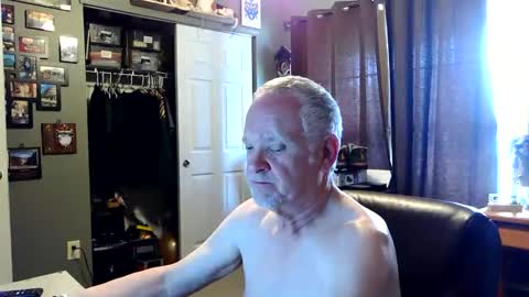 midwestdad09 online show from 5, 3, 2026