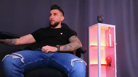 MightyAaron online show from 16, 2, 2025