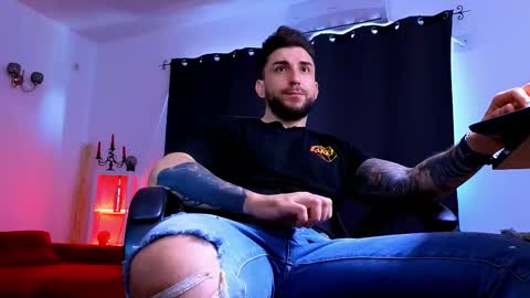 MightyAaron online show from 3, 2, 2026