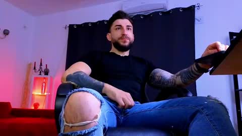 MightyAaron online show from 17, 5, 2026