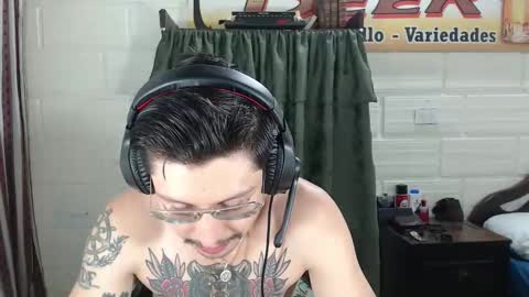 Snapshot of miguel__98 chatting on 2, 4, 2026 Miguel Independent Model online show from 2, 4, 2026