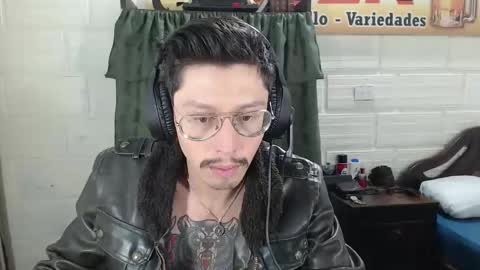 Snapshot of miguel__98 chatting on 3, 4, 2026 Miguel Independent Model online show from 3, 4, 2026
