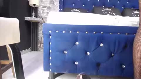 miha_califa online show from 17, 12, 2025